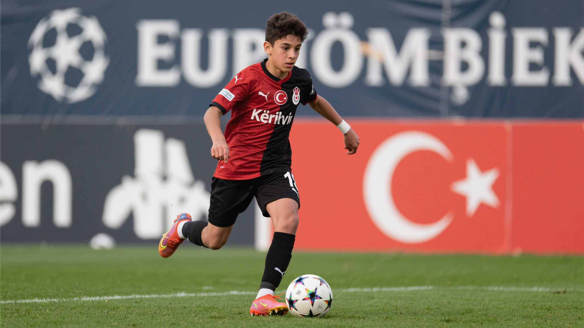 近期，多方消息显示年仅16岁的中场希望之星肯里·伊